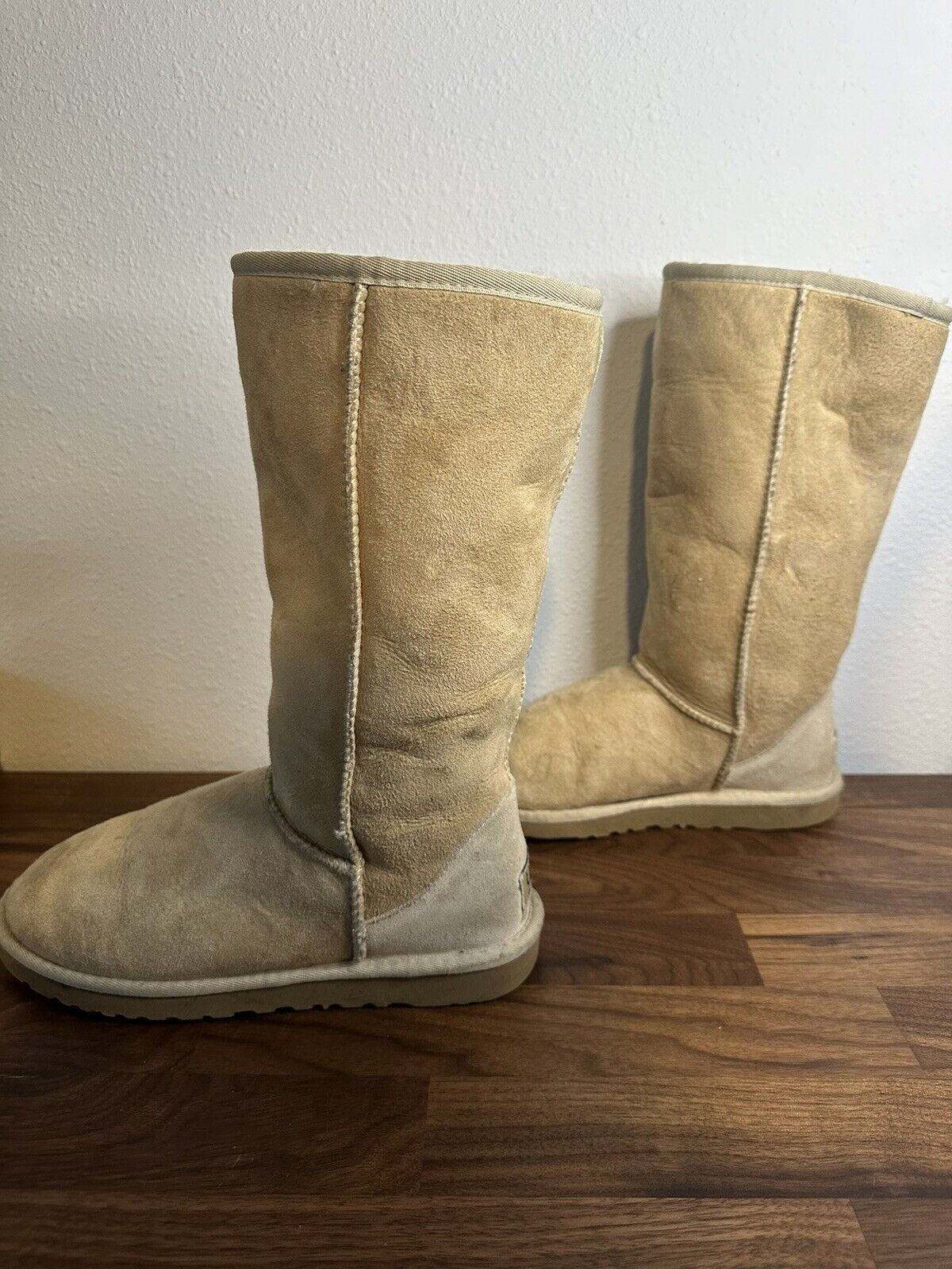 UGG Australia Beige Sheepskin Tall Winter Comfort… - image 8