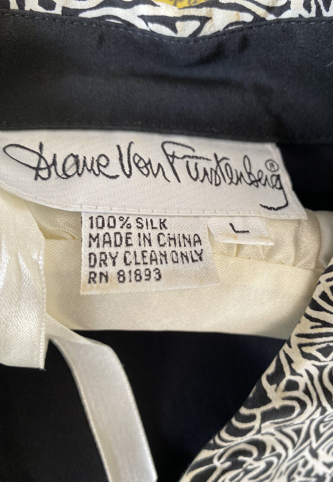 Diane Von Furstenberg silk top, Sz: L, 100% silk,… - image 8