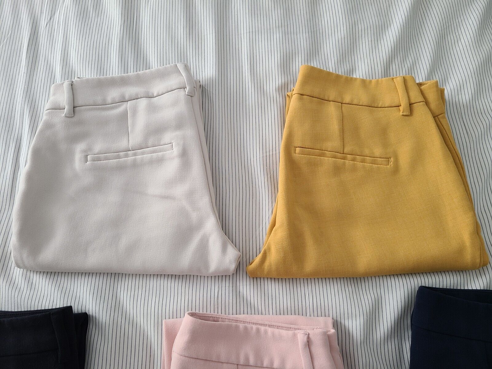 Lot Of 5 Old Navy Women's Harper Mid Rise Capri P… - image 2