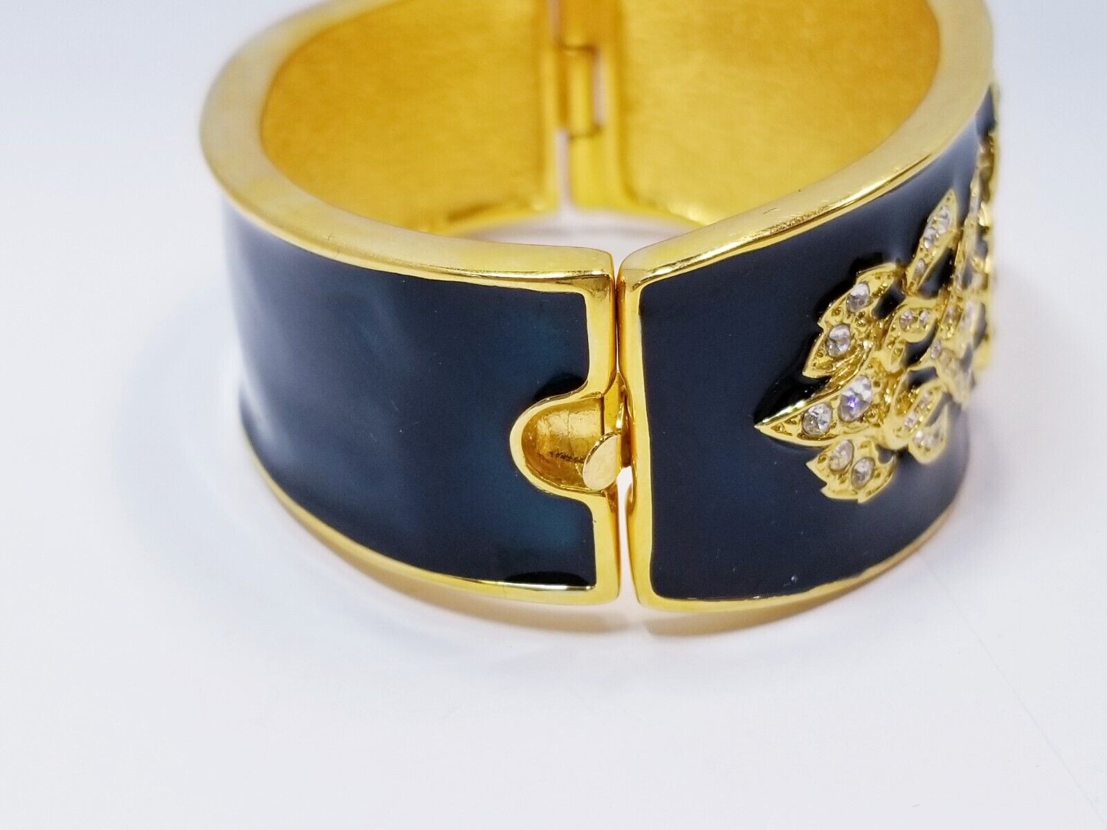 Joan Rivers Crystal & Blue Enamel Bangle Bracelet… - image 2