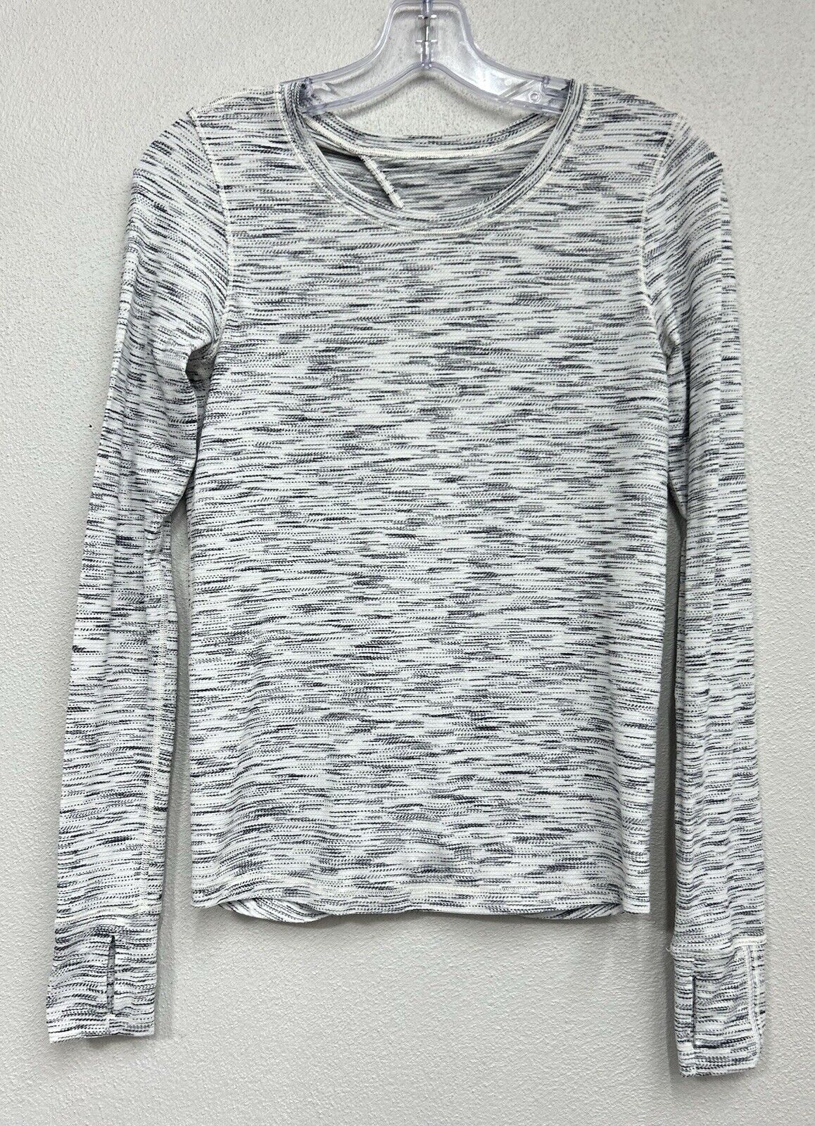 Lululemon Beat The Heat Top Size 6 Back Tie Long … - image 6