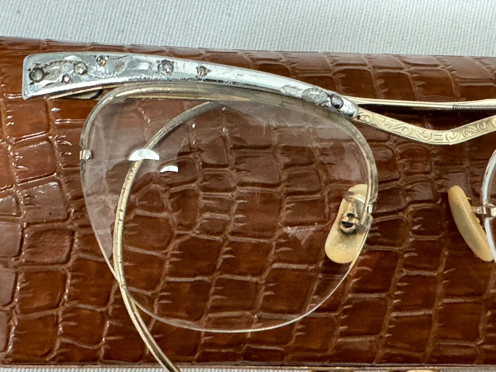 Vintage Bausch & Lomb Semi Rimless Cats Eye Glass… - image 5