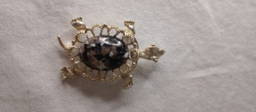 Vintage GERRYS Signed Turtle Brooch Multicolor Ac… - image 1