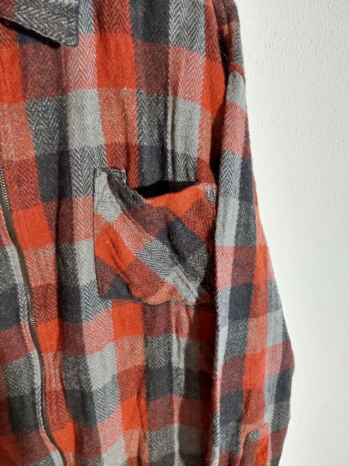 Vintage Marlboro Classic Plaid Shirt Size XL Flan… - image 5