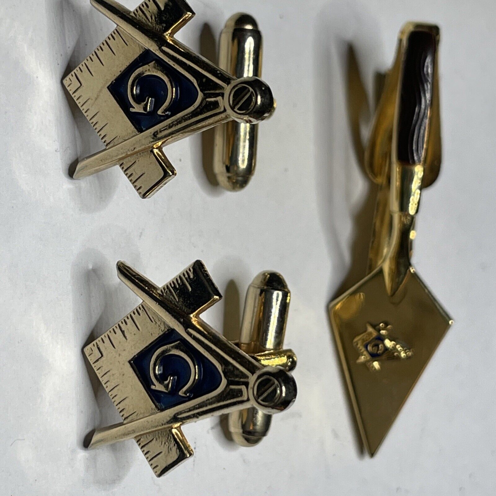 Vtg. Mason’s Tie Clip And Cuffs Gold Tone - image 5