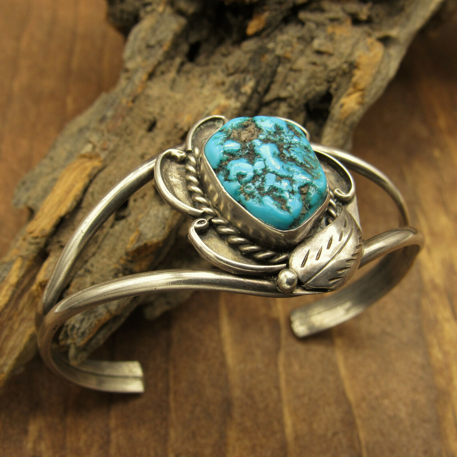 Southwest Sterling Silver and Turquoise Cuff Brac… - image 5