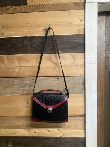 Vintage Black And Red Handbag - image 1