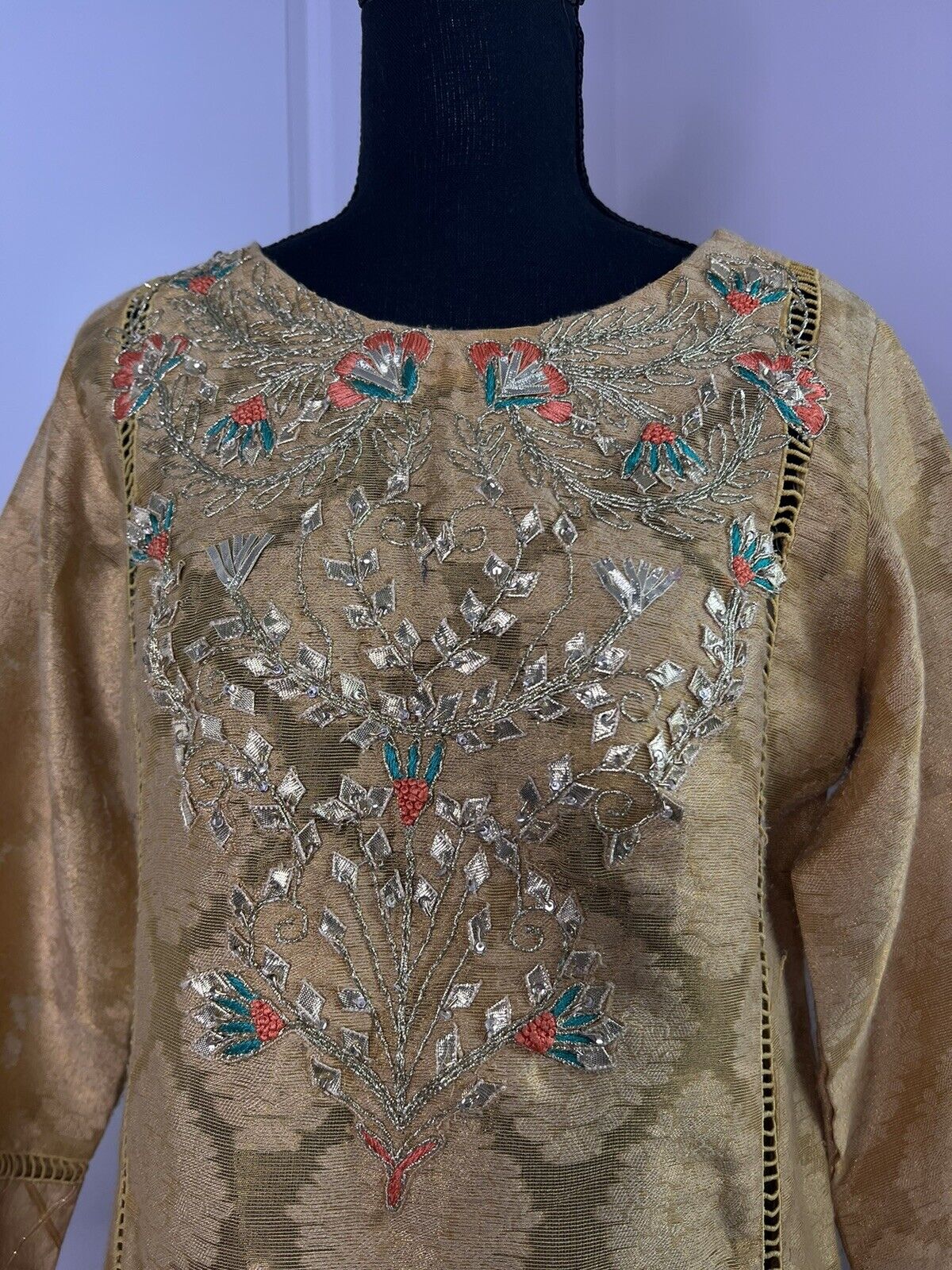 Pakistani Designer Shalwar kameez - image 4