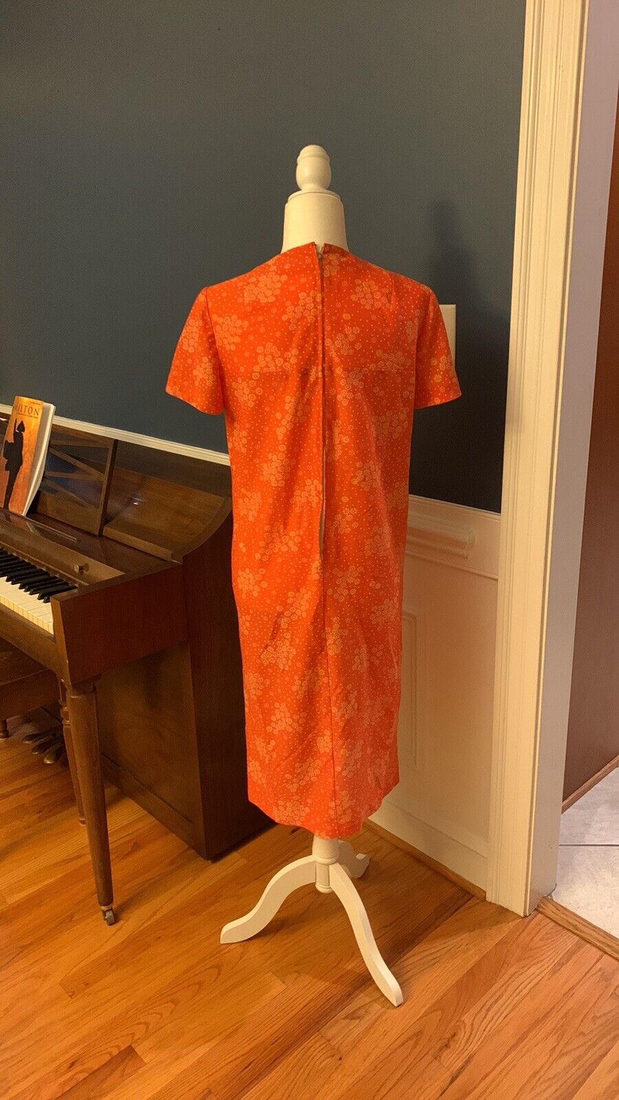 Vintage 60’s 70’s orange floral handmade dress. E… - image 3