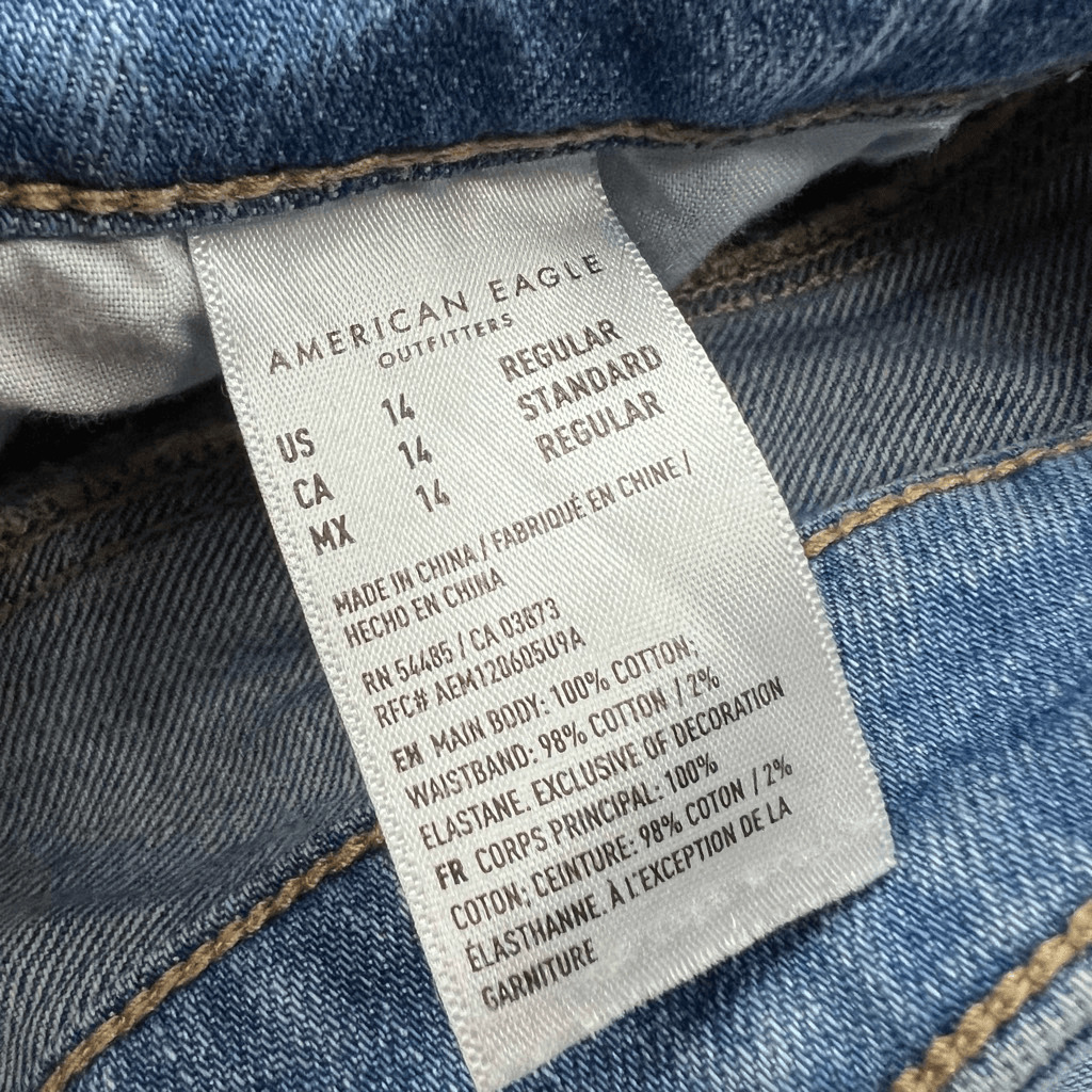 American Eagle mom jean 14 - image 6