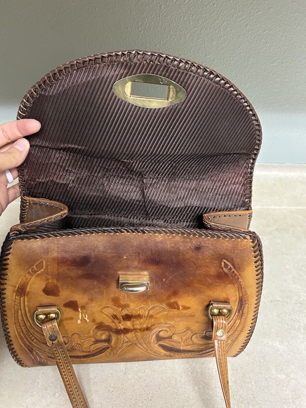 Unique leather Clasp Brown Western Purse - image 5