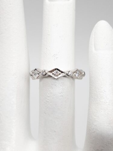 Estate $2000 .50ct VS G Diamond Platinum Wedding … - image 1