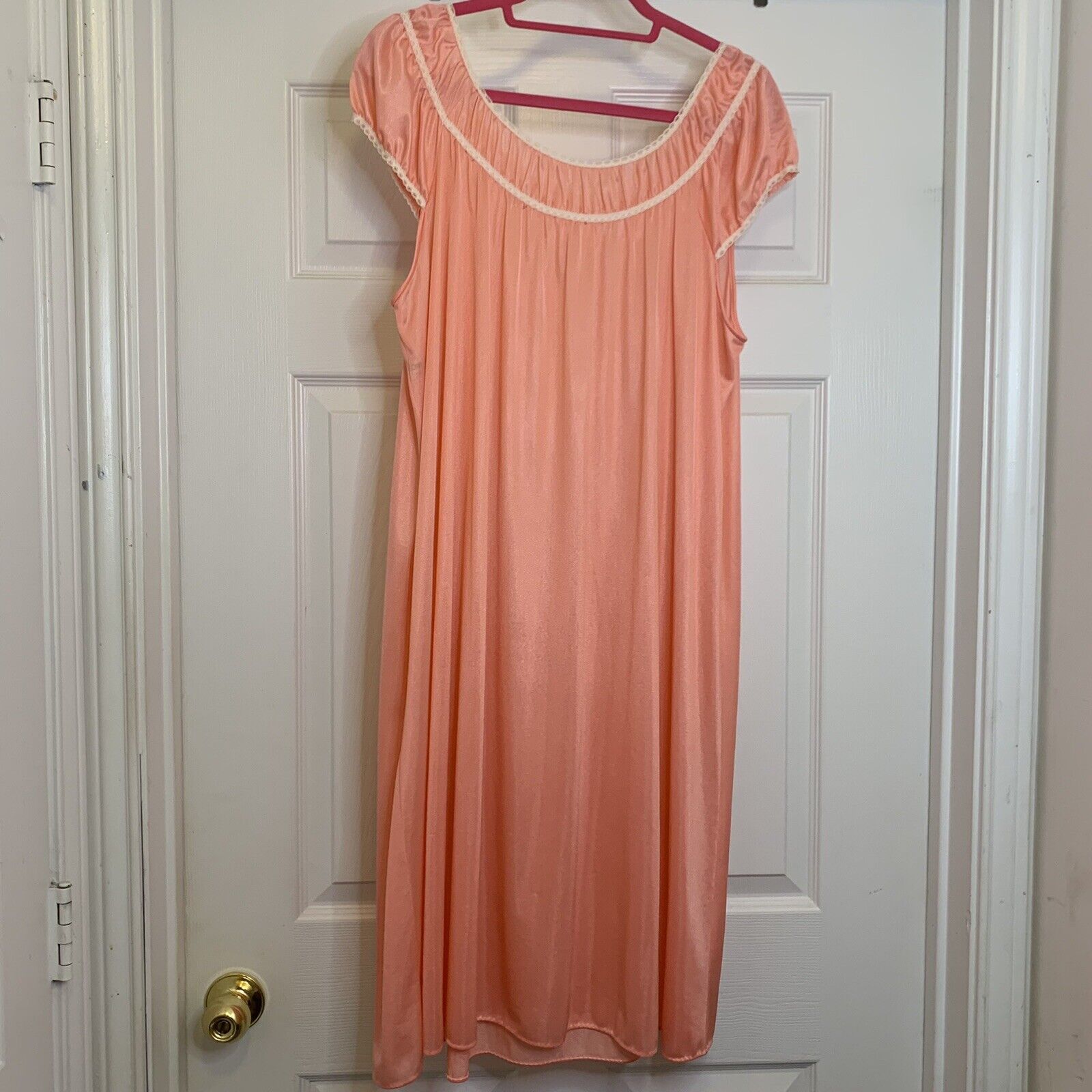 2 Pc. Lorraine Peignoir Set Pink Nylon Nightgown … - image 5