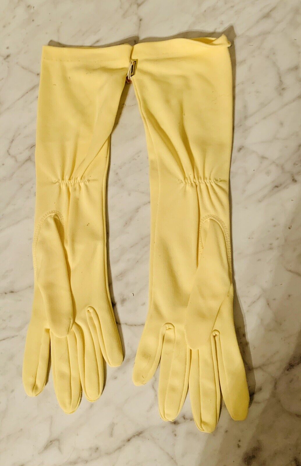 New Vintage Stretch-B Yellow Gloves Ladies - image 4