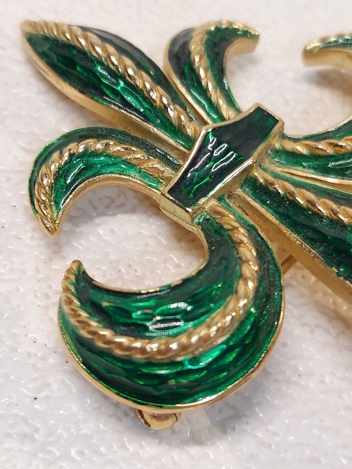 1960's Trifari green snake skin Enamel Fleur de L… - image 10