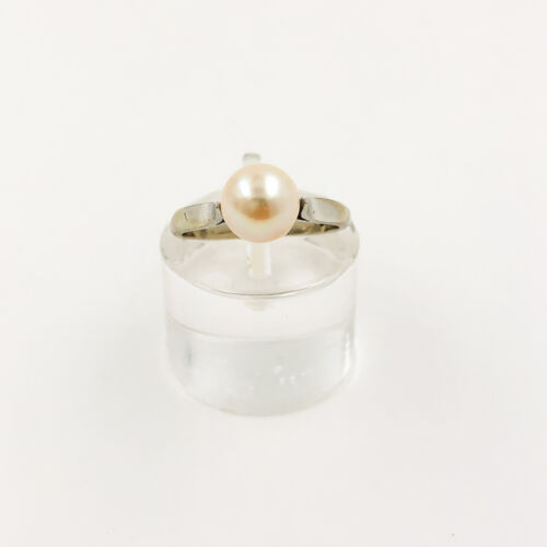 14 CT White Gold Ring With Freshwater Pearl - Siz… - image 1