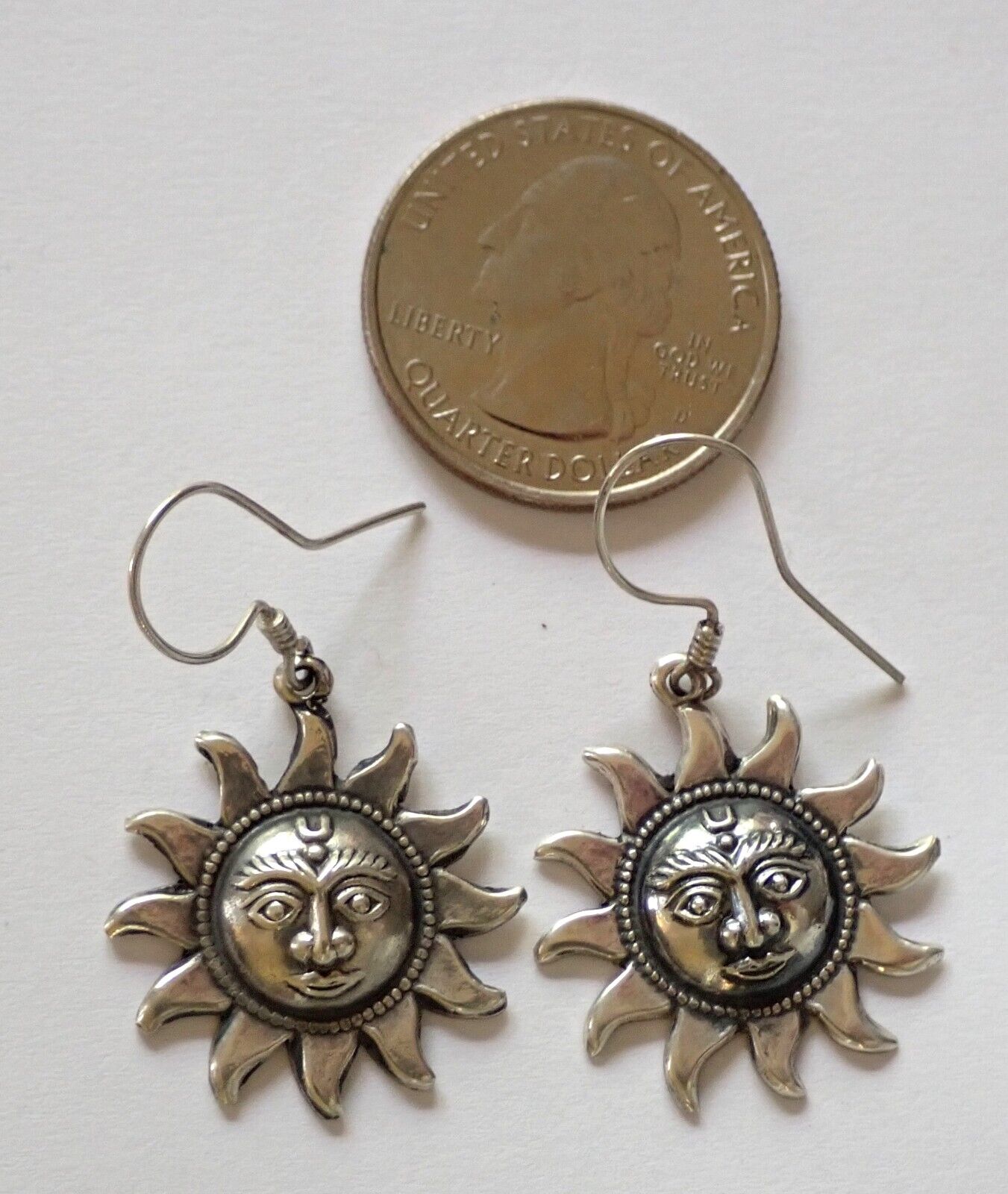 Small Thai Sterling Silver Sun Earrings Vintage 1… - image 4