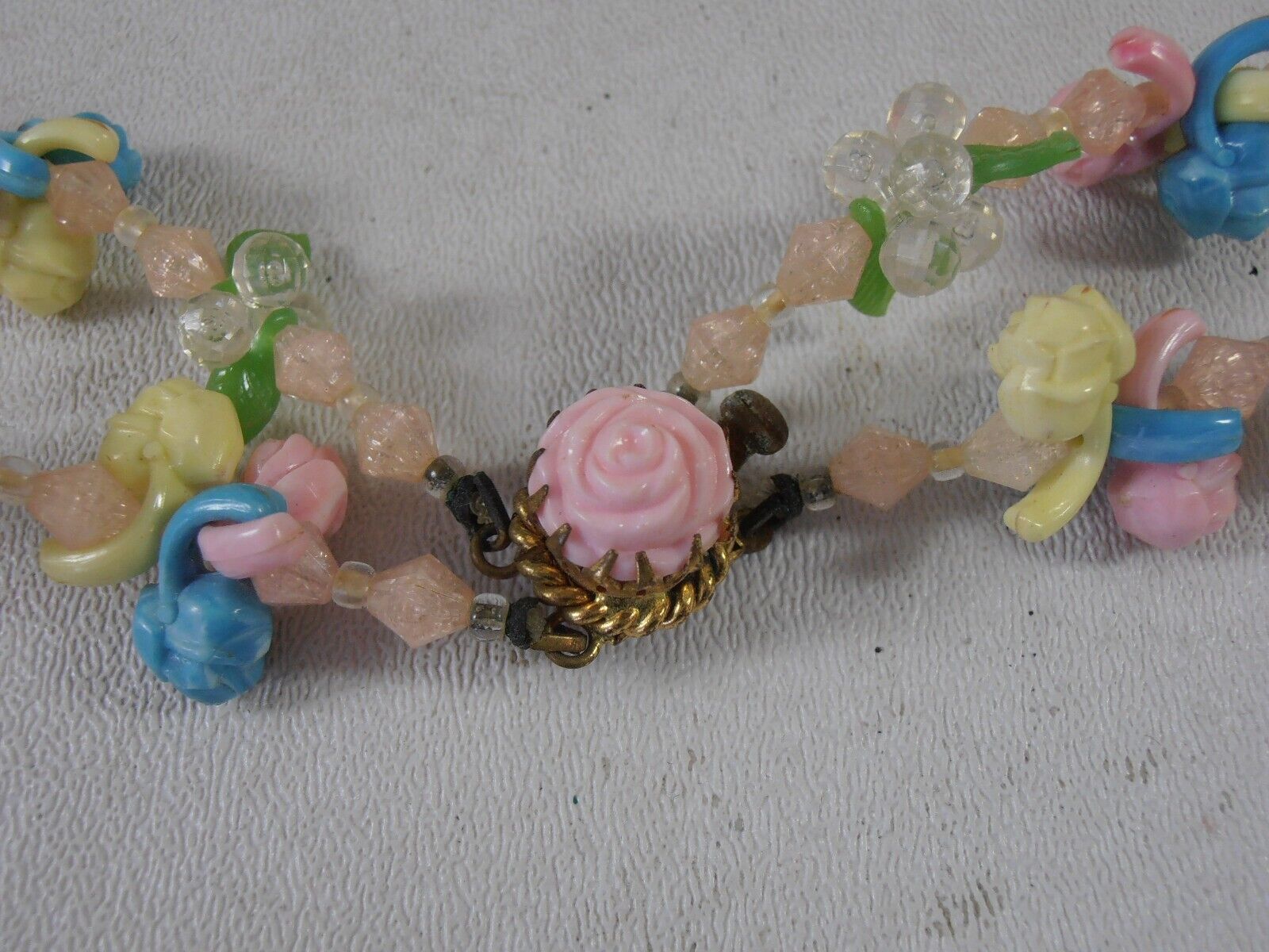 Vtg 1940s Plastic Pink Blue Fruit Salad Roses Mul… - image 7