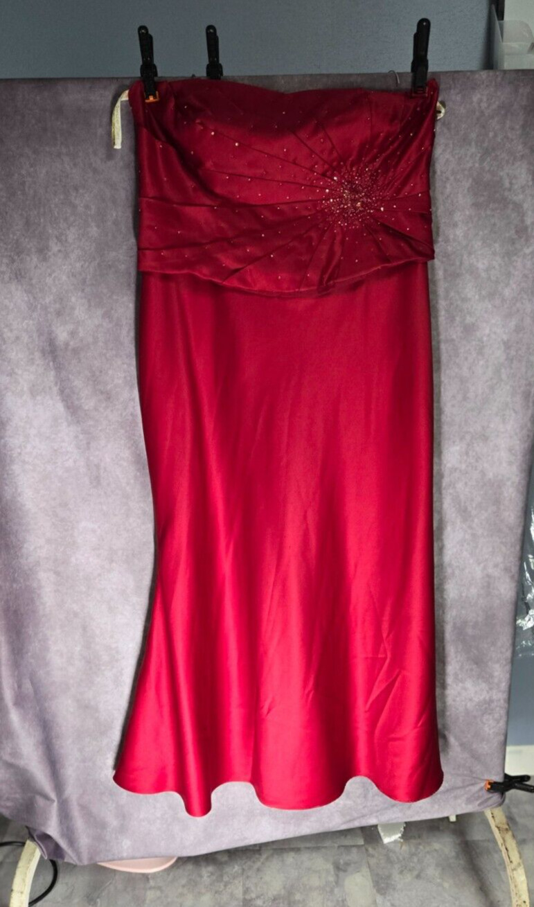 Forever Yours Long Formal Dress. Women's Sz. 26" … - image 1