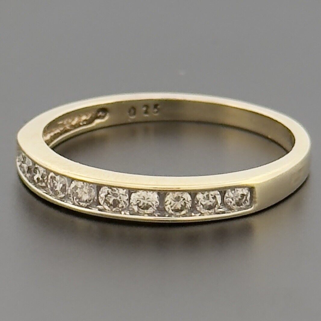 9ct Yellow Gold 0.25ct Diamond Eternity Band Ring… - image 6