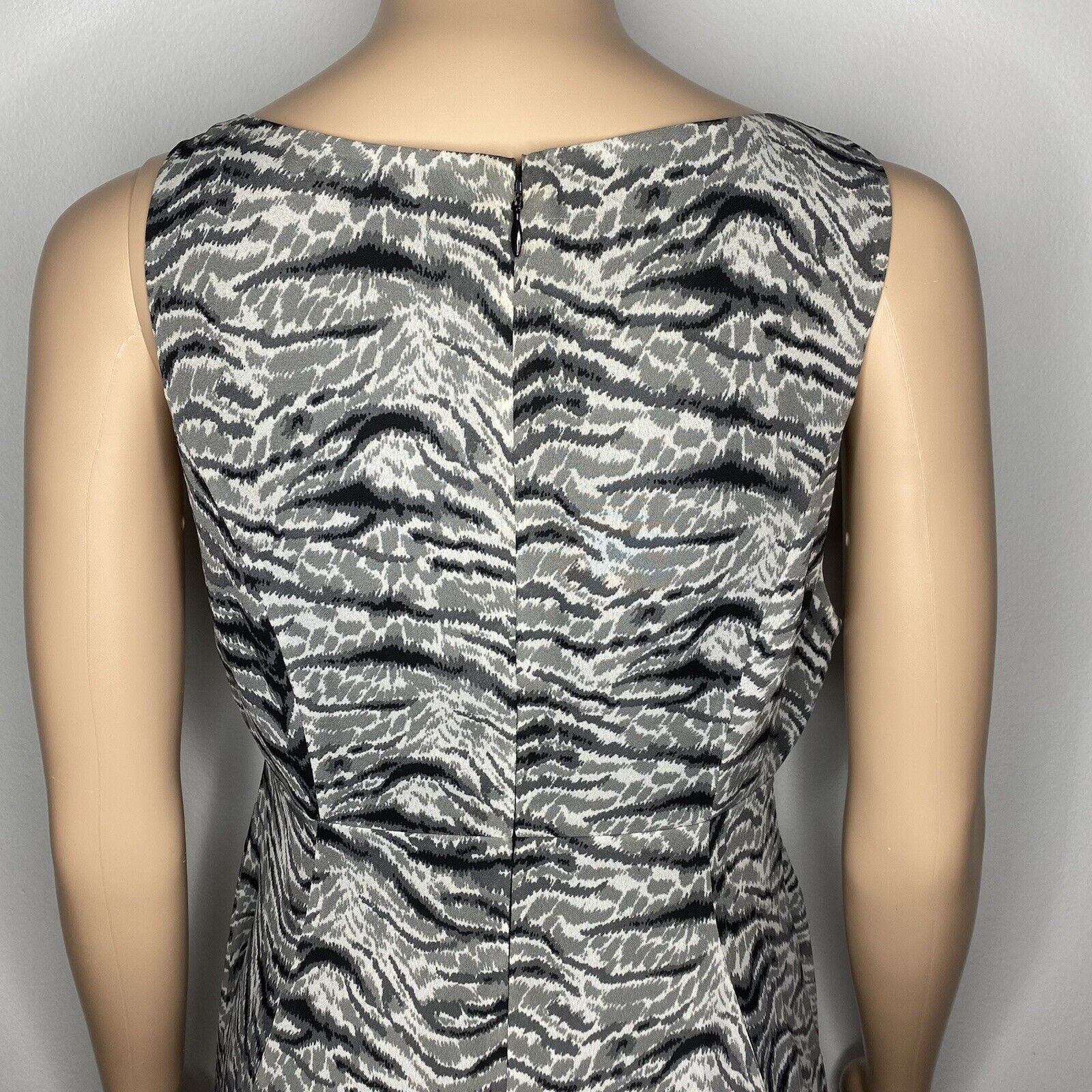 Kimchi Blue Gray and Black Sleeveless Mini Dress … - image 4