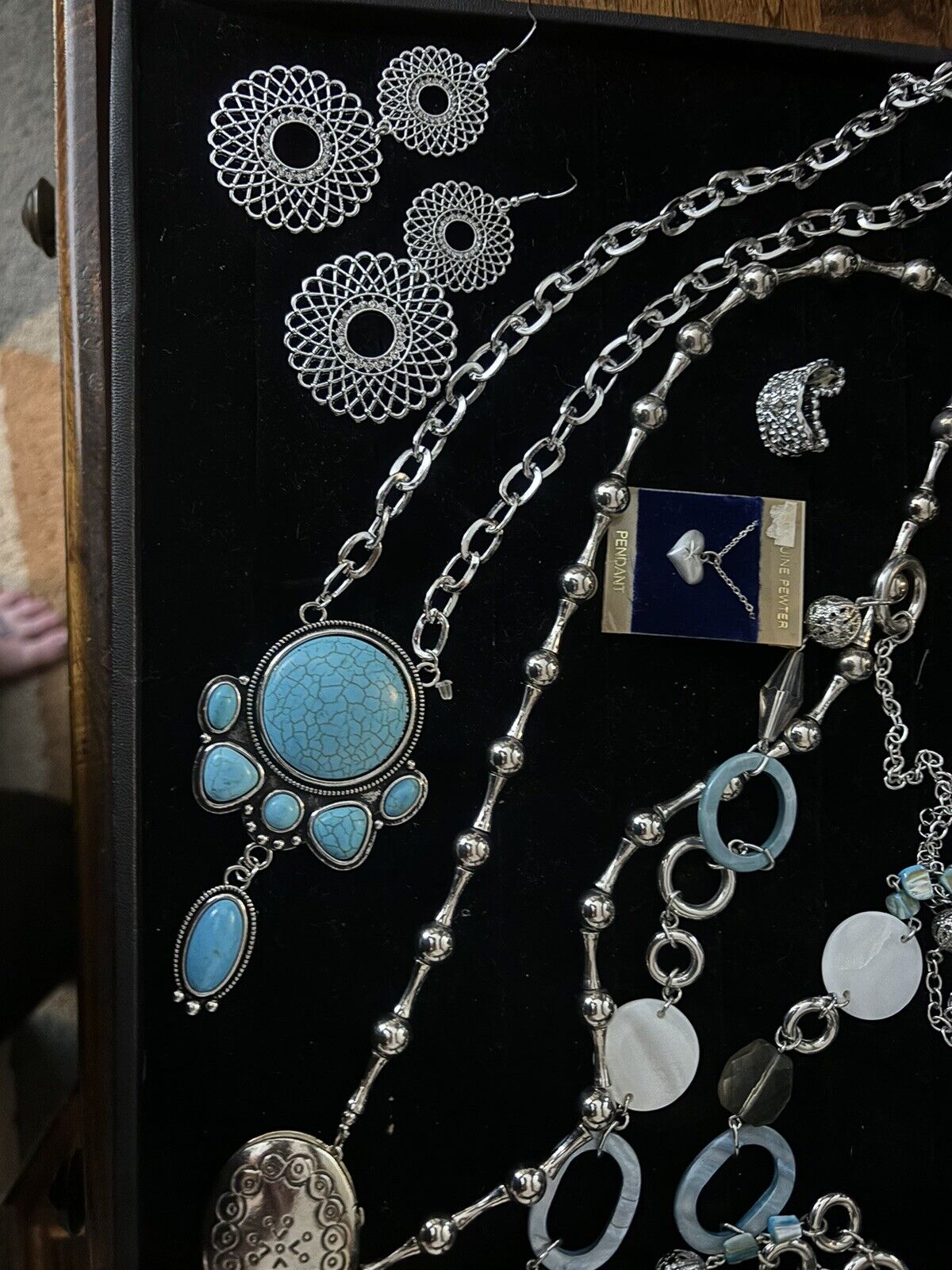 Huge Mixed Jewelry Lot - image 3