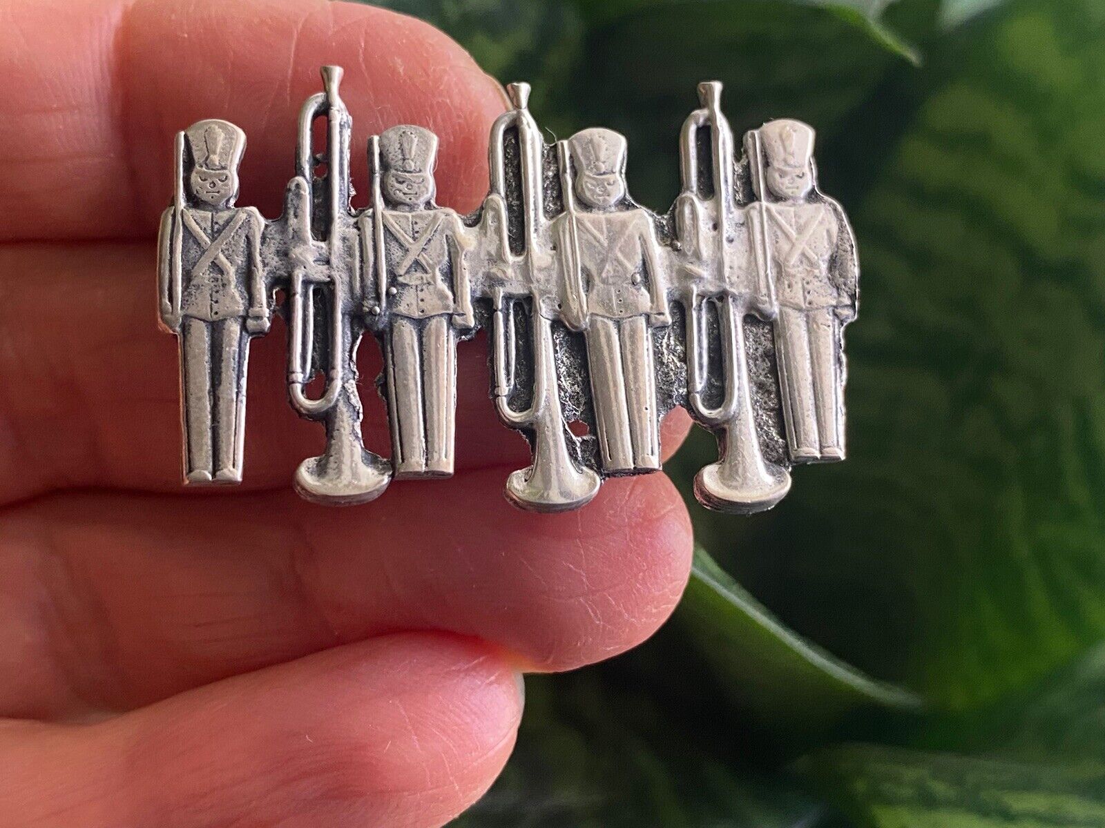 Vintage Sterling Silver Soldiers Pin Estate Jewel… - image 1