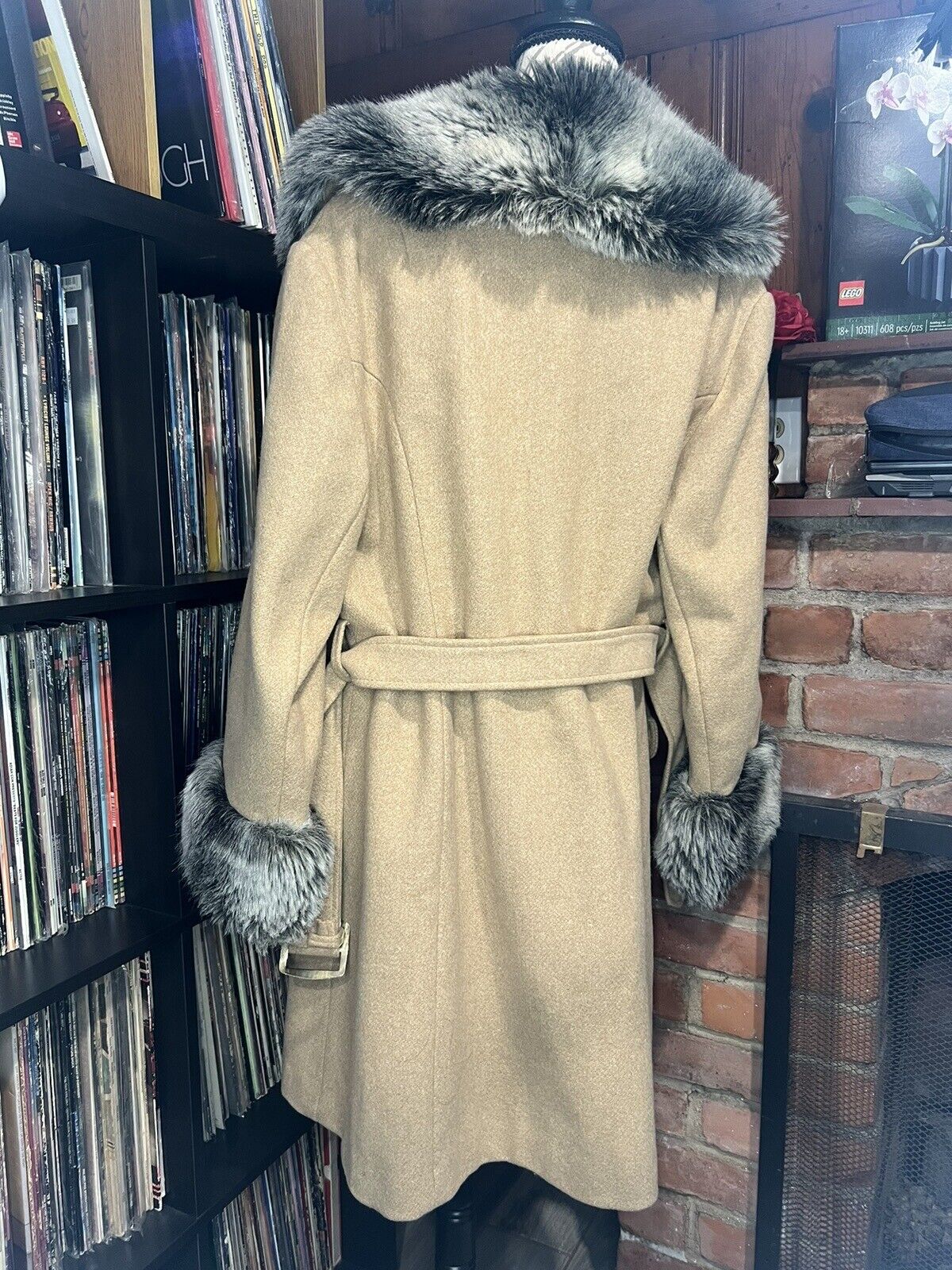 ILGWU VTG Ladies Garment Union Faux Fur Brown Woo… - image 8