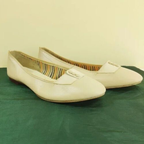 Vintage Pitterpats Flat Shoes, Cream Leather Flat… - image 1