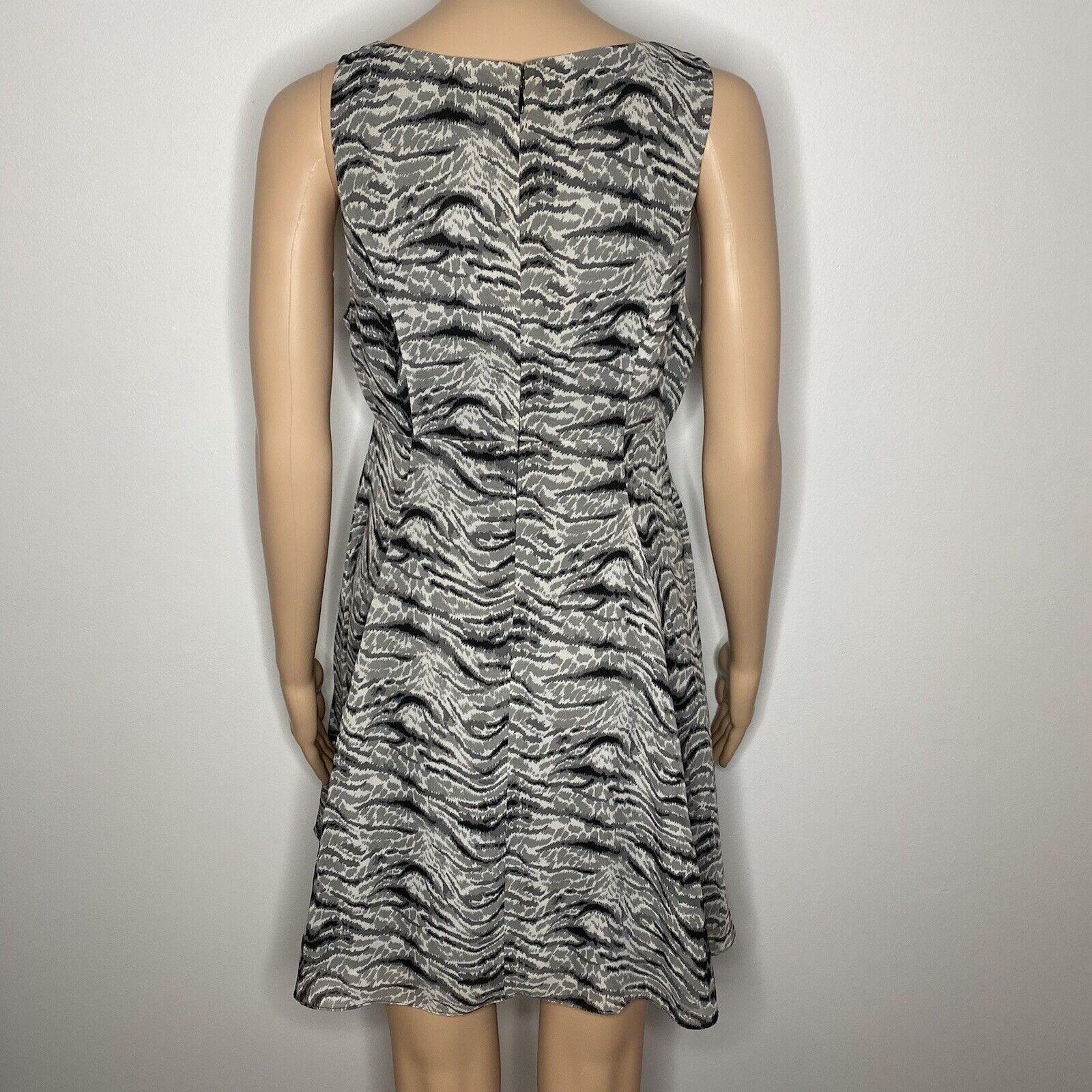 Kimchi Blue Gray and Black Sleeveless Mini Dress … - image 3