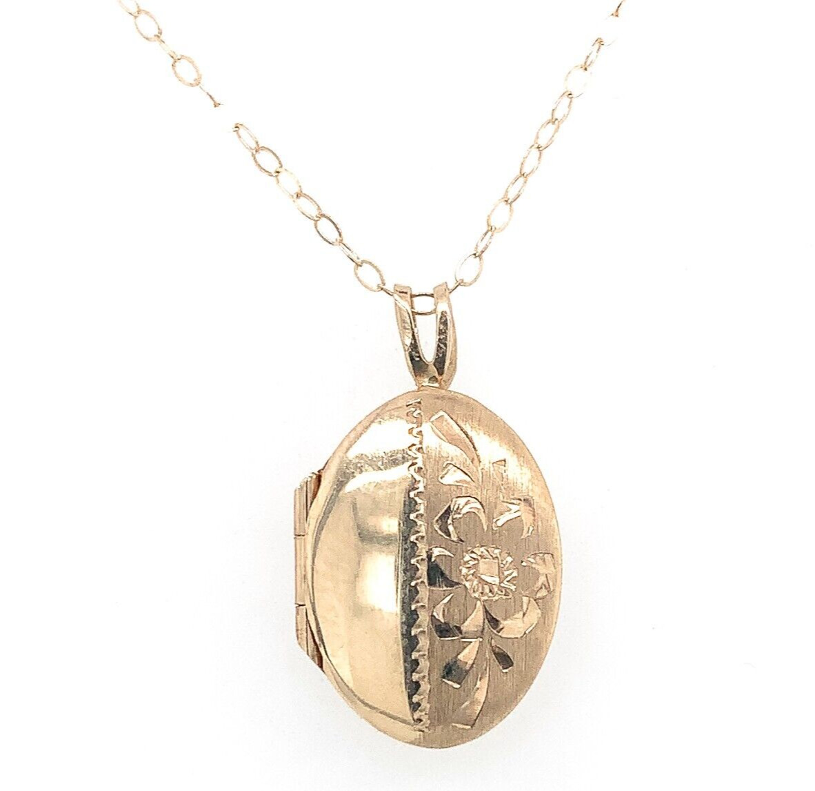 14k Yellow Gold Very Small Oval Locket Engraved F… - image 1