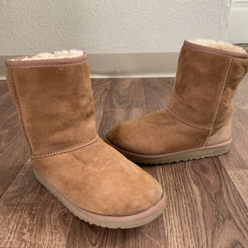 UGG F26011F Australia Classic Short Suede Sheepsk… - image 1