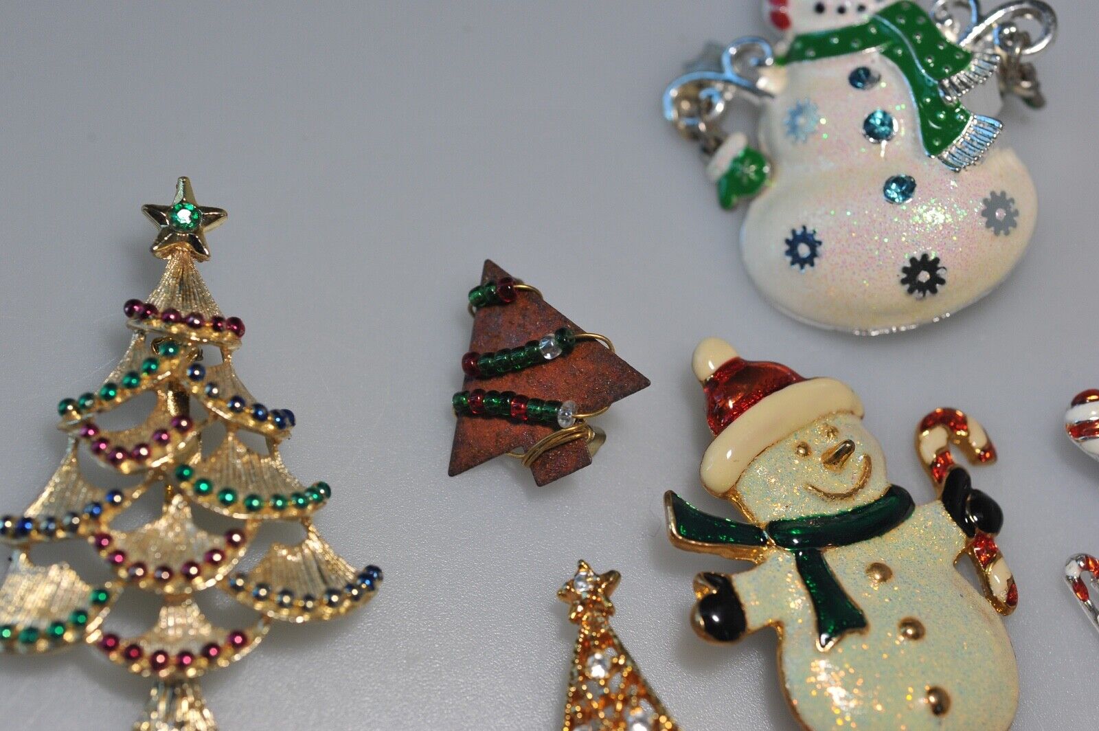 Christmas Tree Brooch LOT Vtg now snowman 2 signe… - image 8