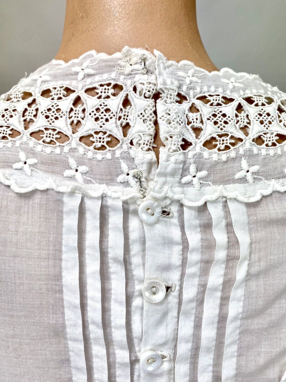 Antique Victorian Edwardian White Cotton Tea Dres… - image 18