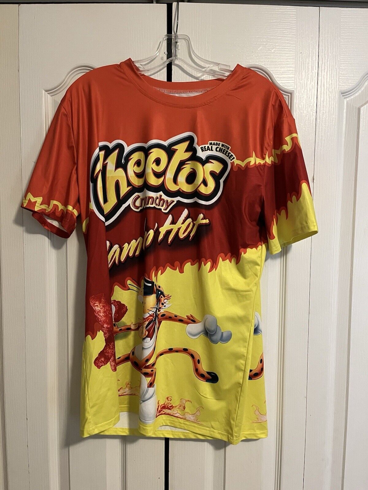 Cheetos flamin hot t shirt Size Large - image 1