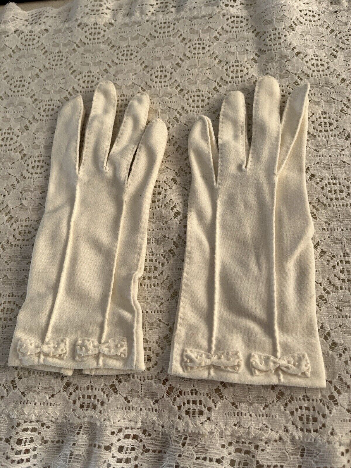 Vintage Women's Suede Ivory Dress Gloves- Lot Of 5 - image 2