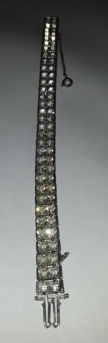 Vintage Signed WEISS Clear Glass Rhinestone Bracel