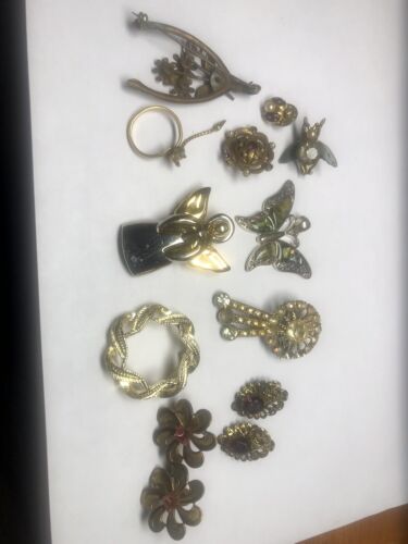 Vintage Costume Jewelery Lot Of 12