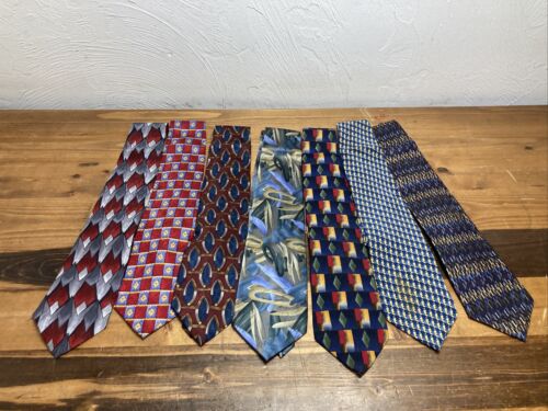 Cocktail Collection Jerry Garcia Type Tie Lot 19