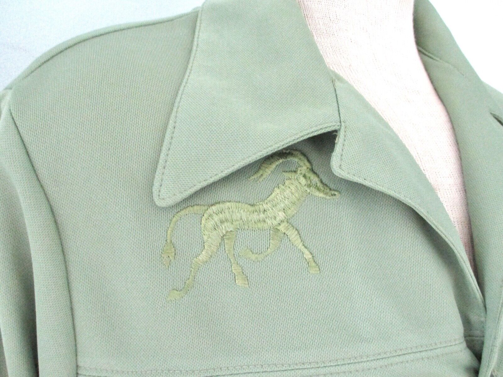 Vtg 70s sage green poly knit leisure jacket embro… - image 3