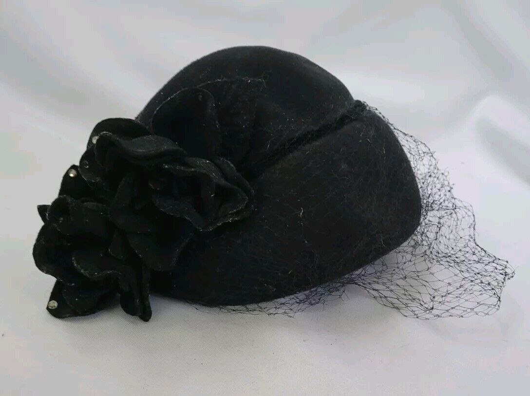 Antique Vintage Stylish 30's 40s Women's Hat Blac… - image 1