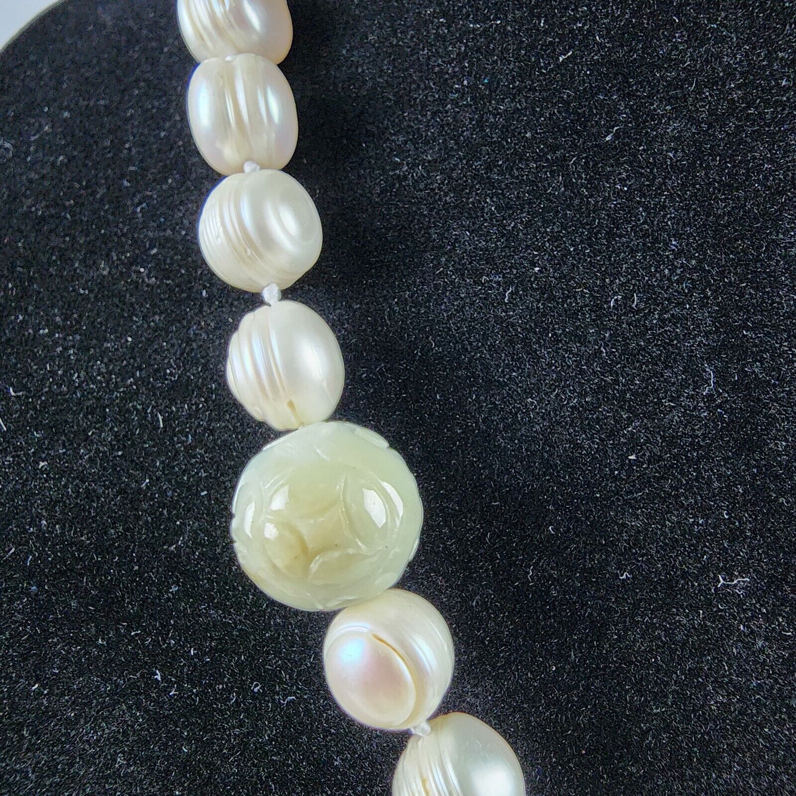 Vintage Jade Rose Flower Beads on Freshwater Pear… - image 4