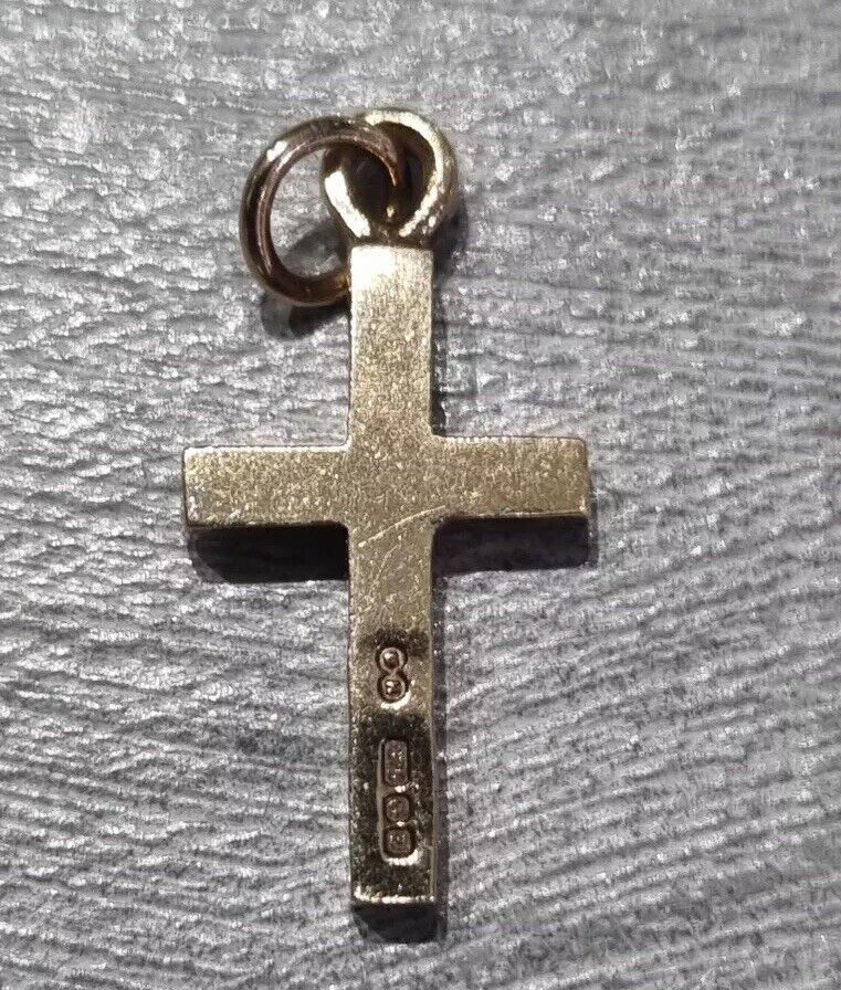 9ct Yellow Gold Small Cross Pendant Charm - image 3