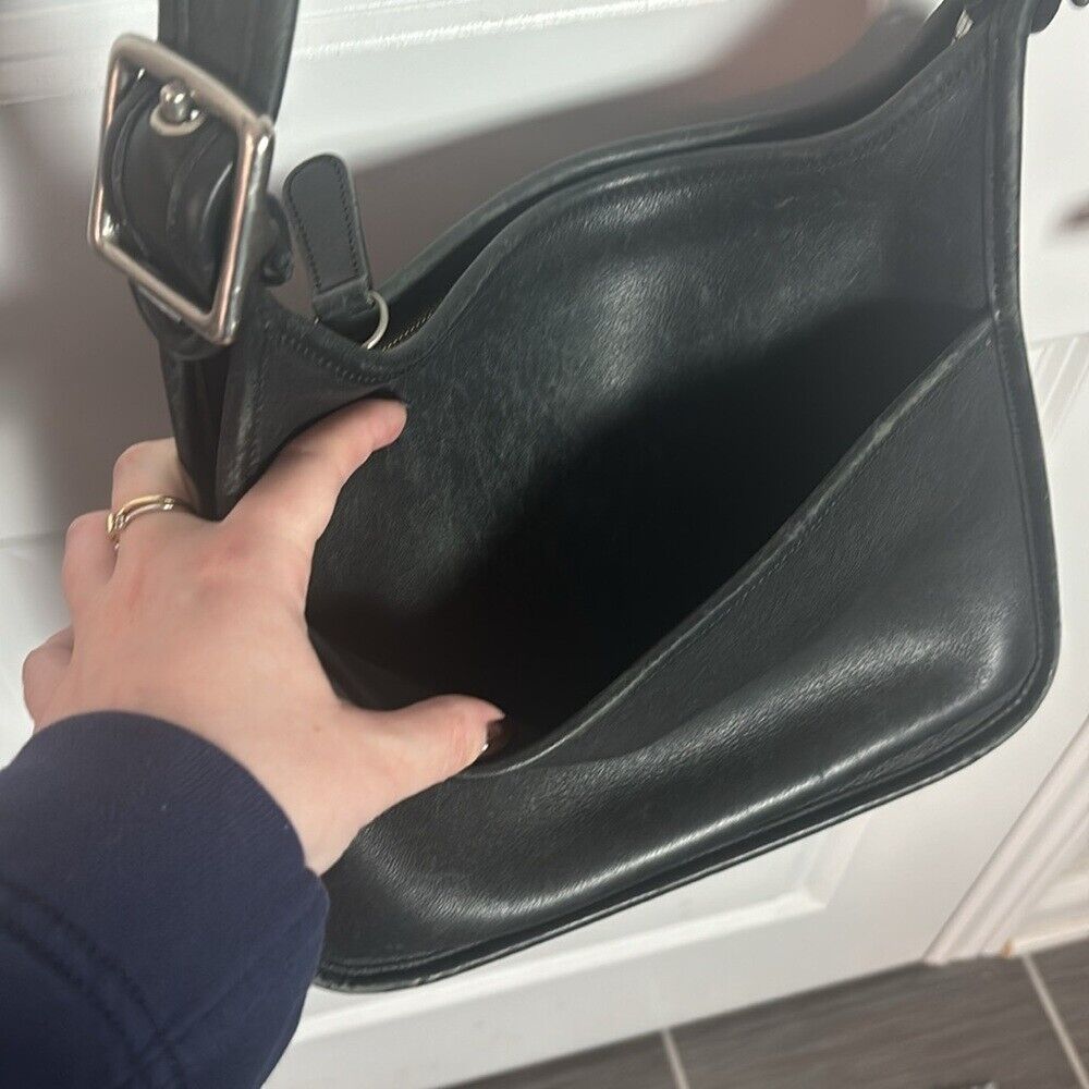 Vintage Coach Black Leather Zip Legacy Bag - image 11