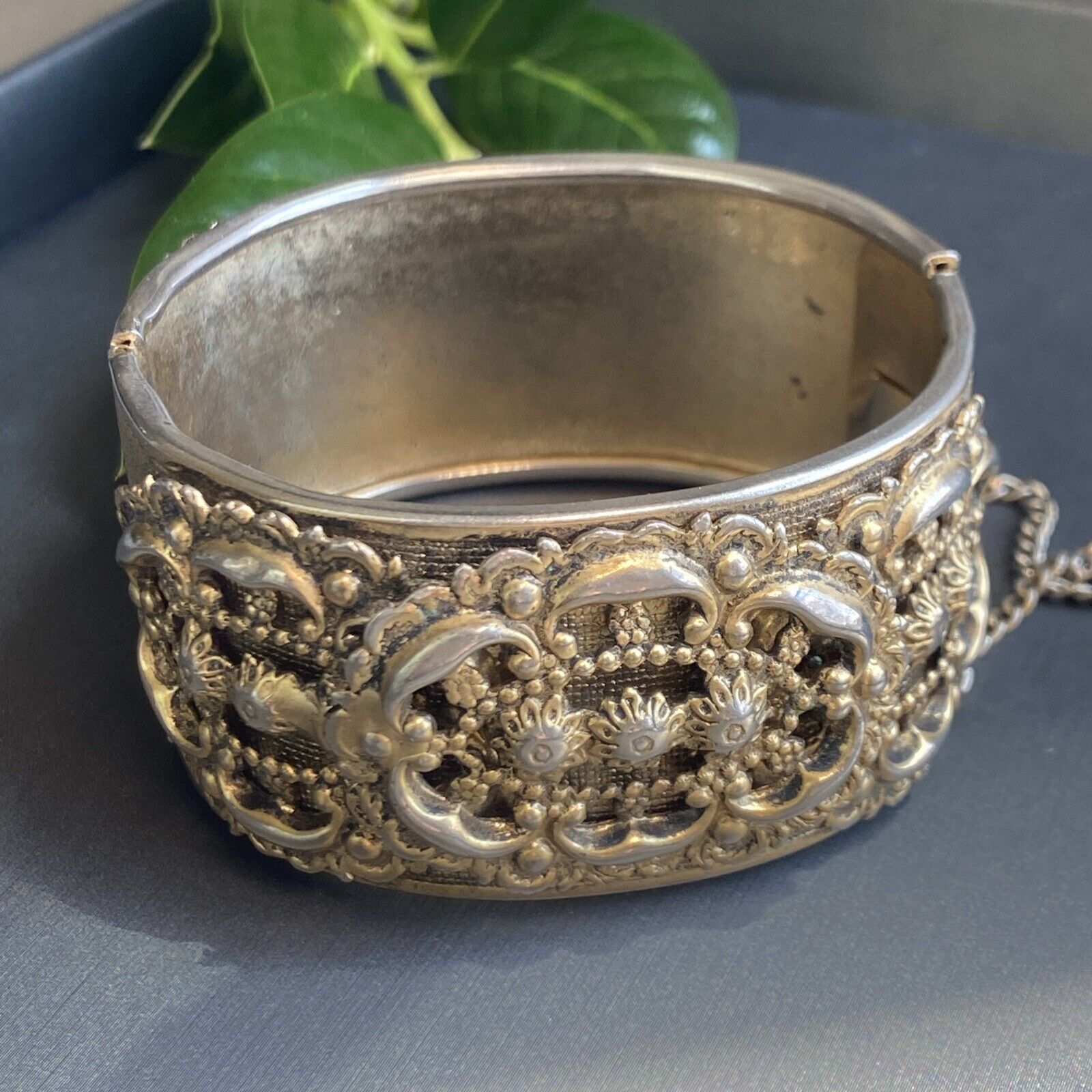 Vintage Bangle Bracelet Estate Jewelry Pre-Owned … - image 20