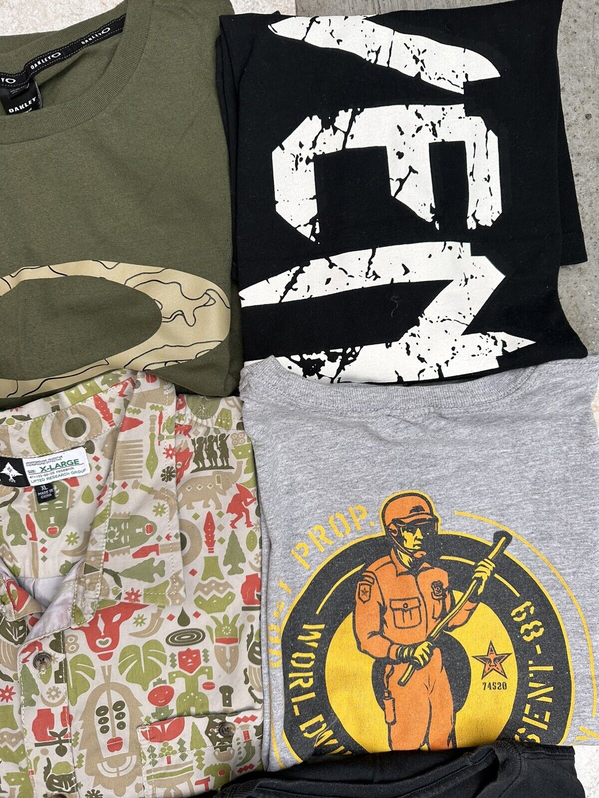 9 Piece Reseller Bundle Vintage T shirt Lot - image 4