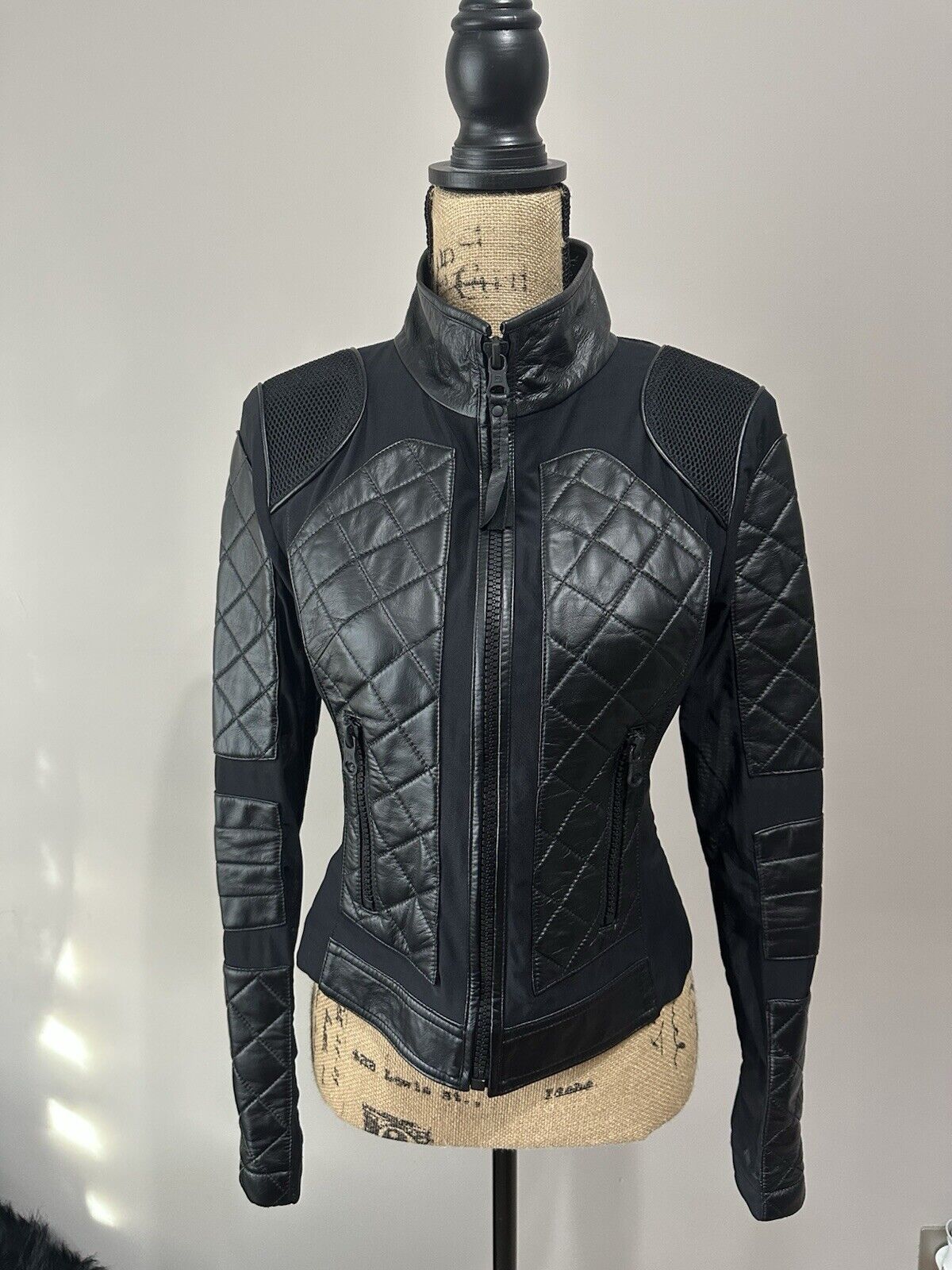 Classic Mesh Quilted Moto Jacket Blanc Noir - image 10