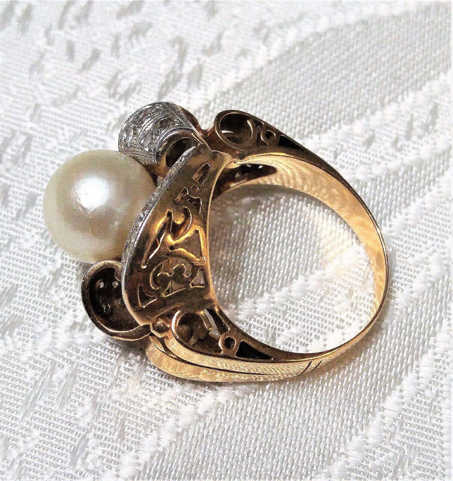 Retro 18K Yellow and White Gold 9.2mm Pearl Diamo… - image 8