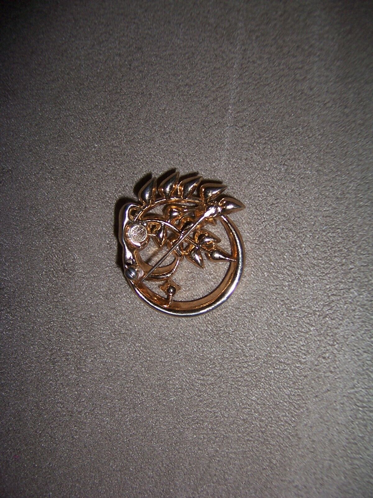 Beautiful Vintage Trifari "Bling" Pin - image 7