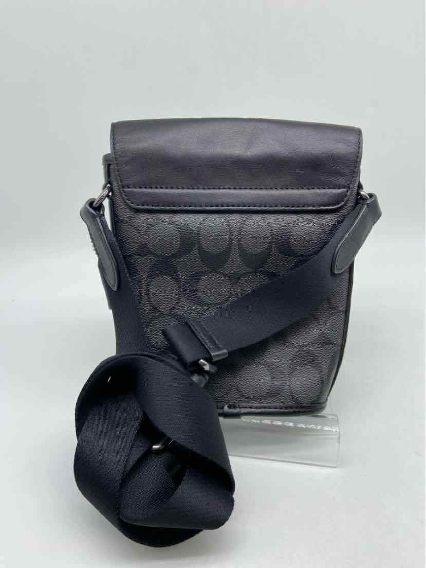 Pre-Owned Coach Black Crossbody Crossbody - image 3